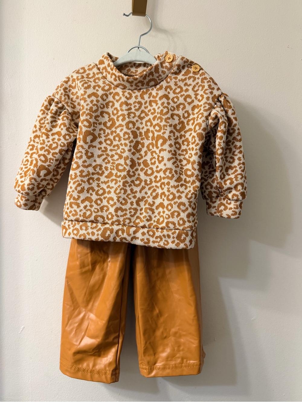 Rachel Zoe Kids' Leopard Knit Sweater in Camel & Cream